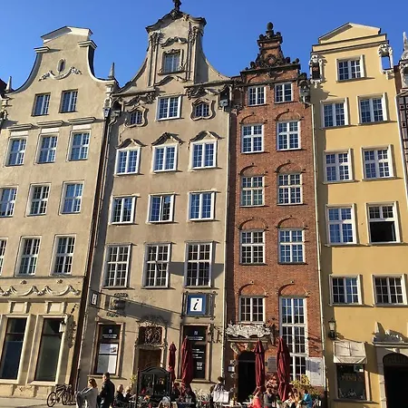 Dlugi Targ Apartment Gdansk